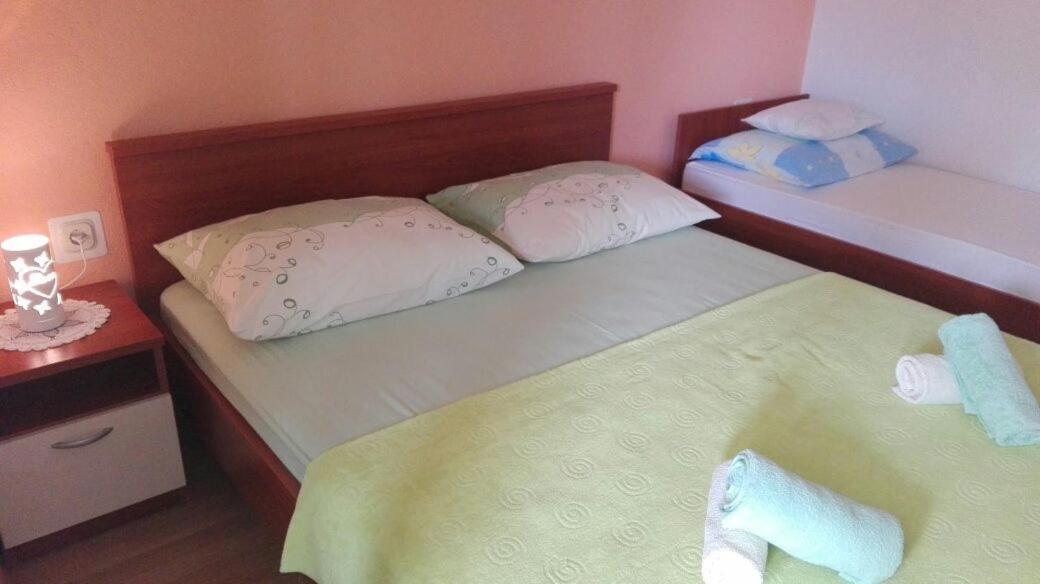 Apartment Peris Sevid Exterior foto
